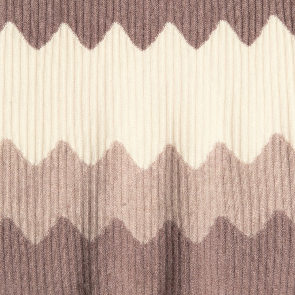 Halogen Chevron 100% Cashmere Scarf - Picture 2 of 3